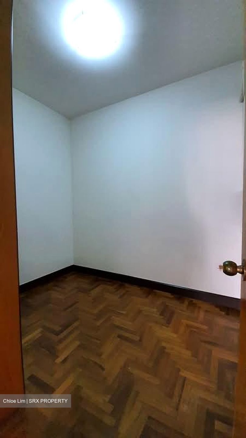 Regent Heights (D23), Condominium #570202481